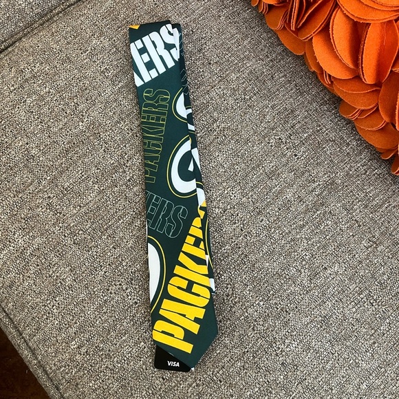 ❗️🆕NFL Team Apparel Green Bay Packers Necktie❗️ - Picture 3 of 5